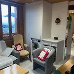 Les Touristes Apartamento *
